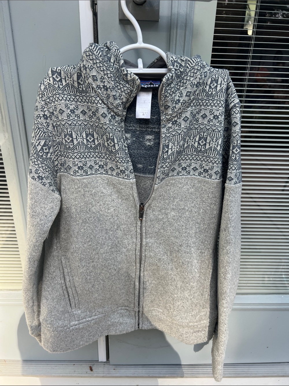 Patagonia Gray Patterned Nordic Yoke Full-Zip Hooded Fleece